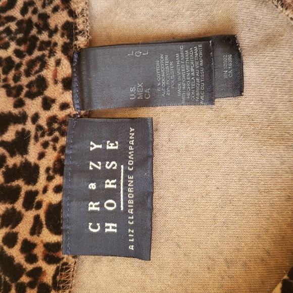 Crazy Horse Plush velour leopard print top - Picture 4 of 5
